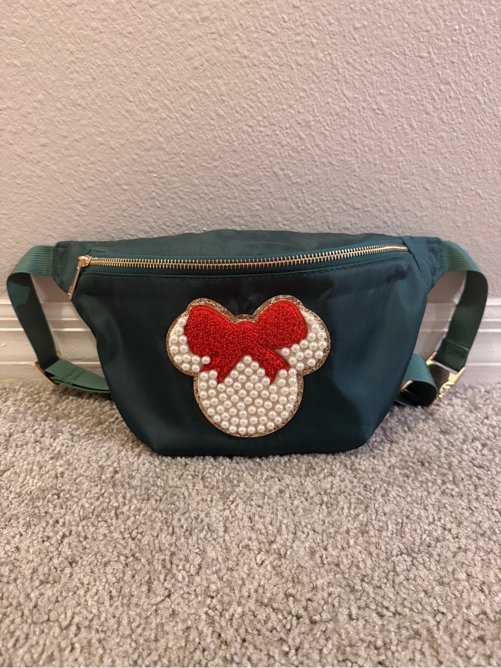 Boutique Minnie Inspired Fanny Pack / Belt Bag – NWOT